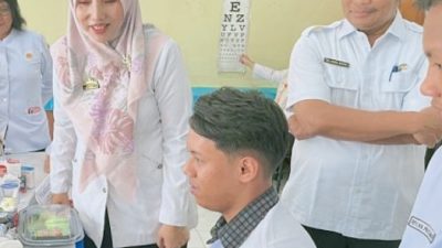Untuk Menjamin Kesejahteraan serta Kesehatan para Siswa, Dr. Eko Hendro Saputra Pimpin Cek Kesehatan 