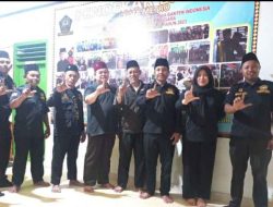 Kritikan Pedas dari Pendekar Banten, Ulah Pemkot Metro Tidak Bagikan Kalender dan Banyaknya Pemangkasan Anggaran Jadi Perbincangan Hangat Publik..!!