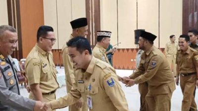 Pemkot Metro melakukan Pengukuhan dan Pelantikan terhadap 100 Pegawai Negeri Sipil 